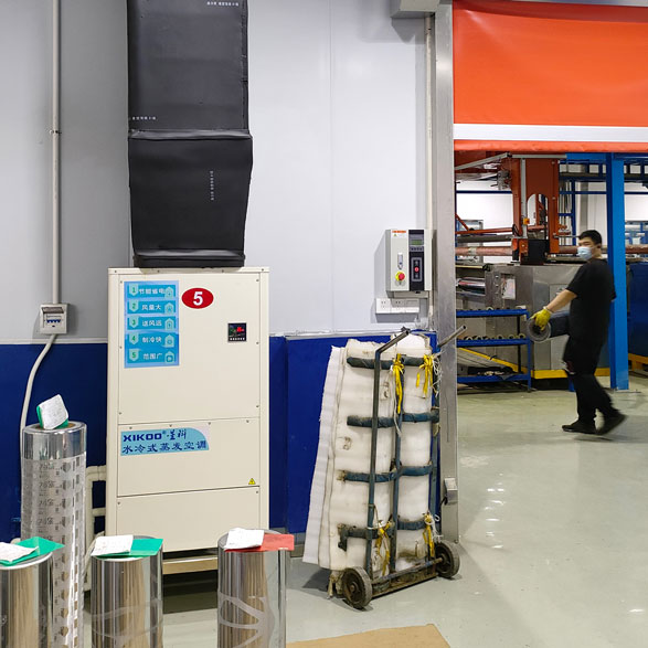 工業(yè)廠房車間崗位降溫，安裝蒸發(fā)冷省電空調(diào)-立式管道機(jī)組SYL-GD-30