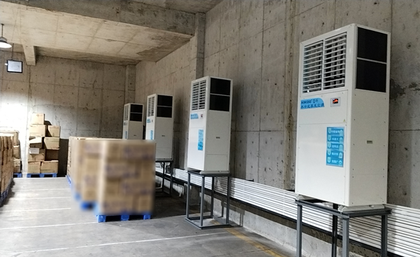 倉儲空調(diào)可應(yīng)用蒸發(fā)冷省電空調(diào)-立柜軸流空調(diào)機組