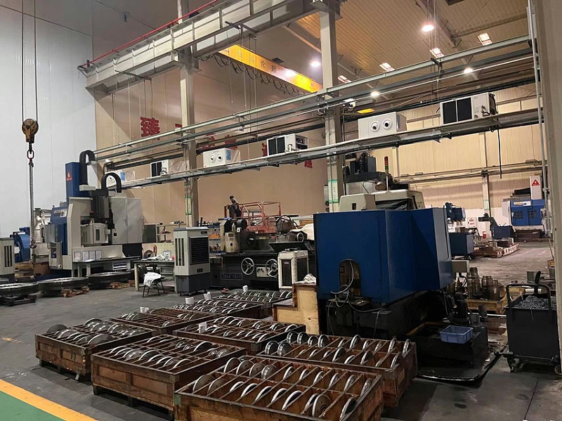 齒輪廠車間降溫使用工業(yè)蒸發(fā)冷省電空調(diào)，用電量只需傳統(tǒng)空1/6