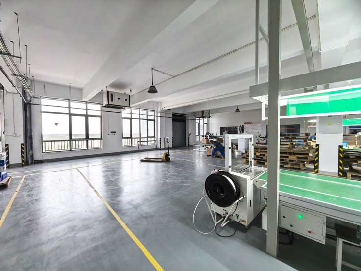 江蘇車間降溫新方案，應用蒸發冷省電空調-臥式射流空調機組