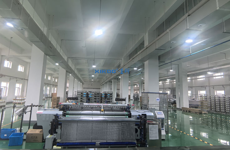 星科蒸發(fā)冷省電空調(diào)-立式管道機(jī)應(yīng)用于碳纖維生產(chǎn)車間，制冷降溫